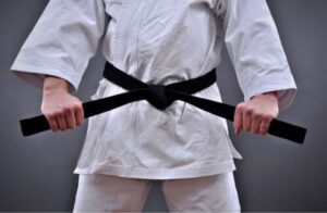 Cara Memakai Sabuk Taekwondo
